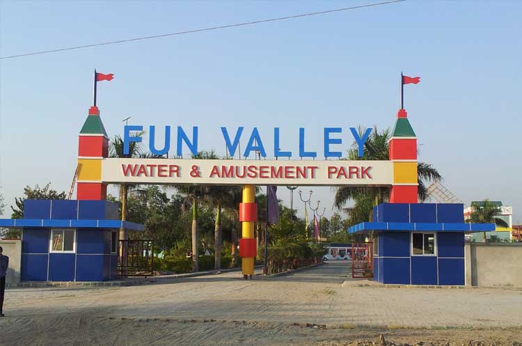 fun valley water park dehradun images